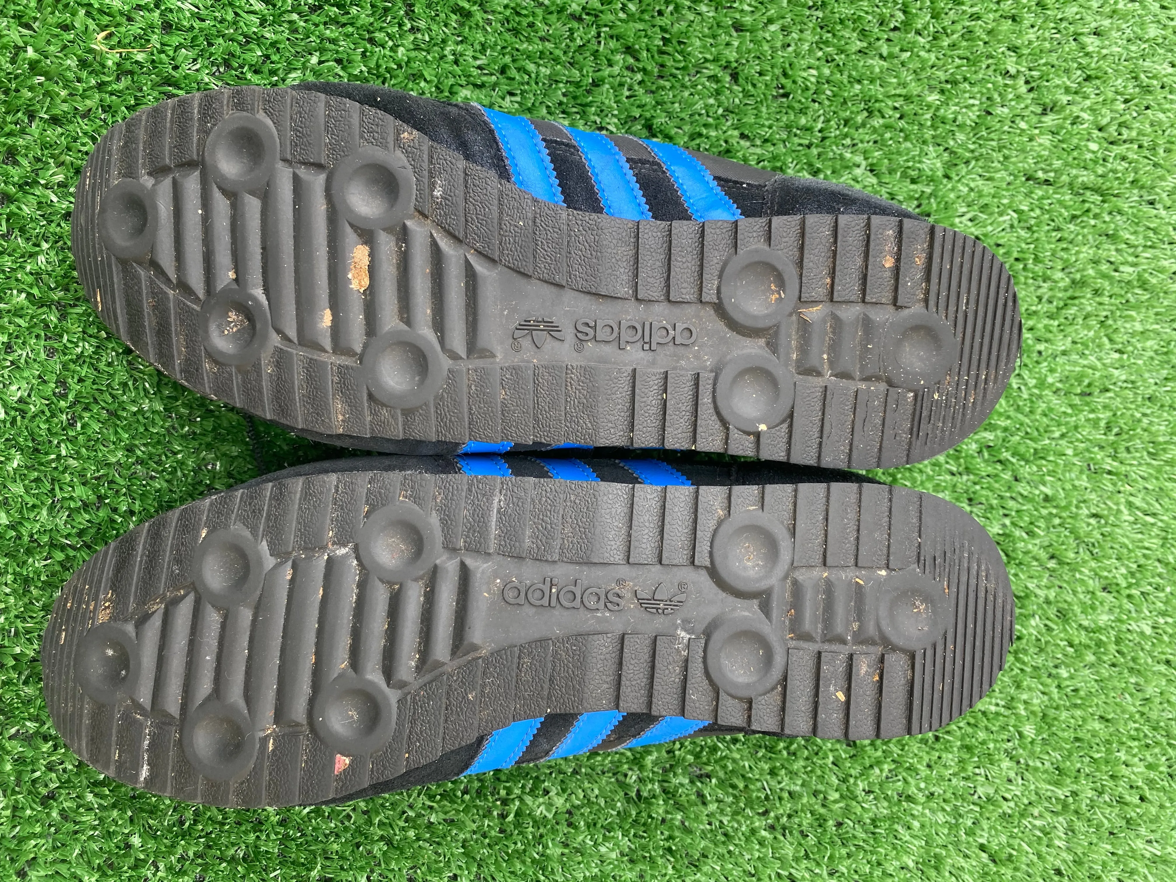 Adidas ART AQ3027 Dragon Vintage Black / Blue UK Size 9 Mans Mens EU 43 Trainers Shoes