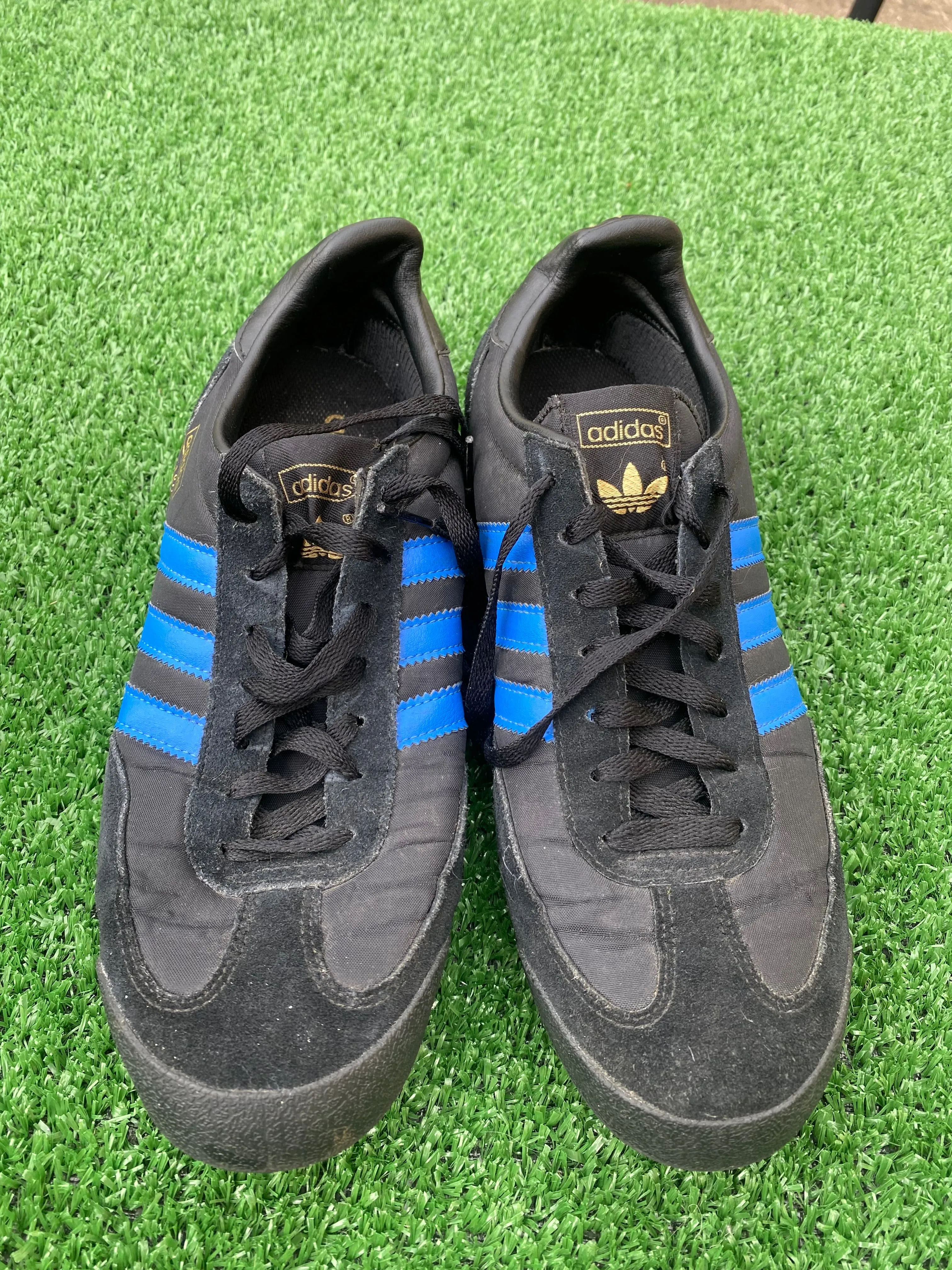 Adidas ART AQ3027 Dragon Vintage Black / Blue UK Size 9 Mans Mens EU 43 Trainers Shoes
