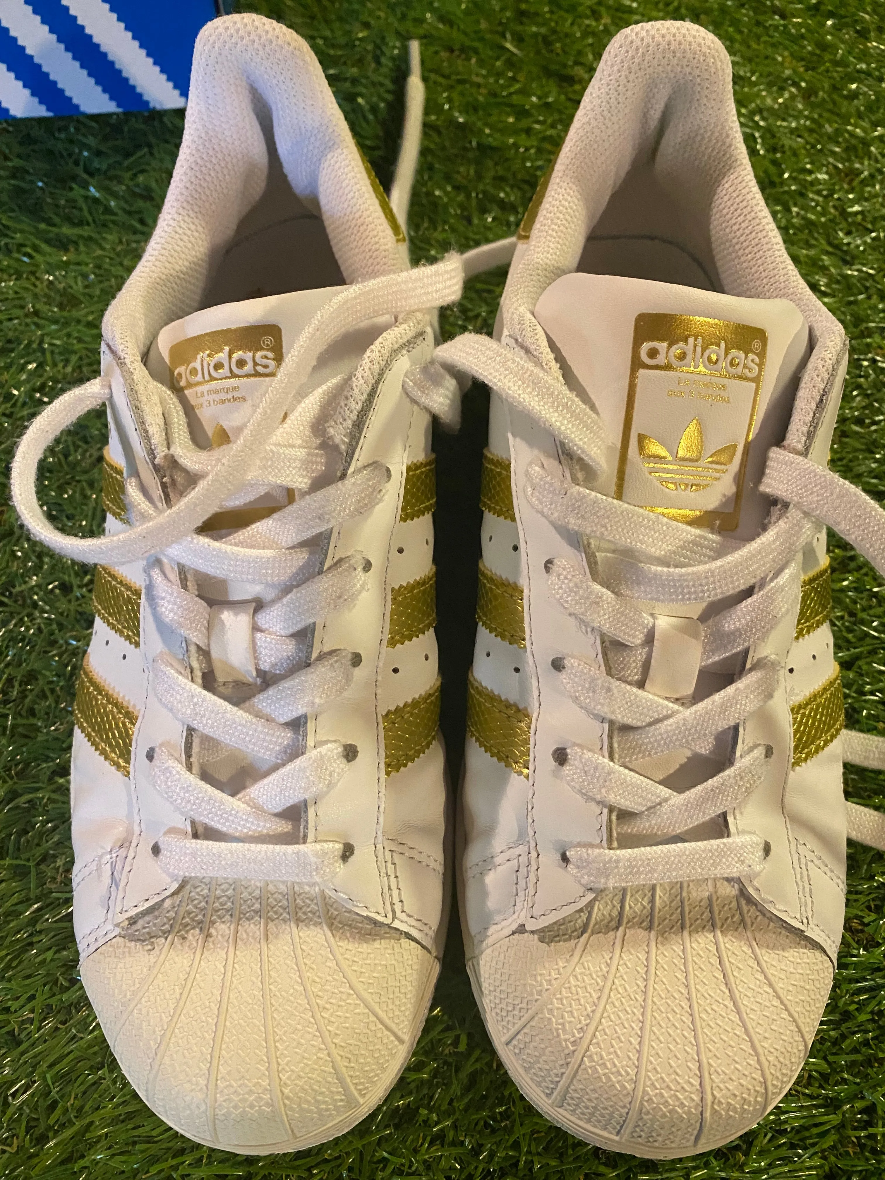 Adidas Originals Superstar J Unisex Boxed Trainers UK Size 4 US Size 4.5 Vintage