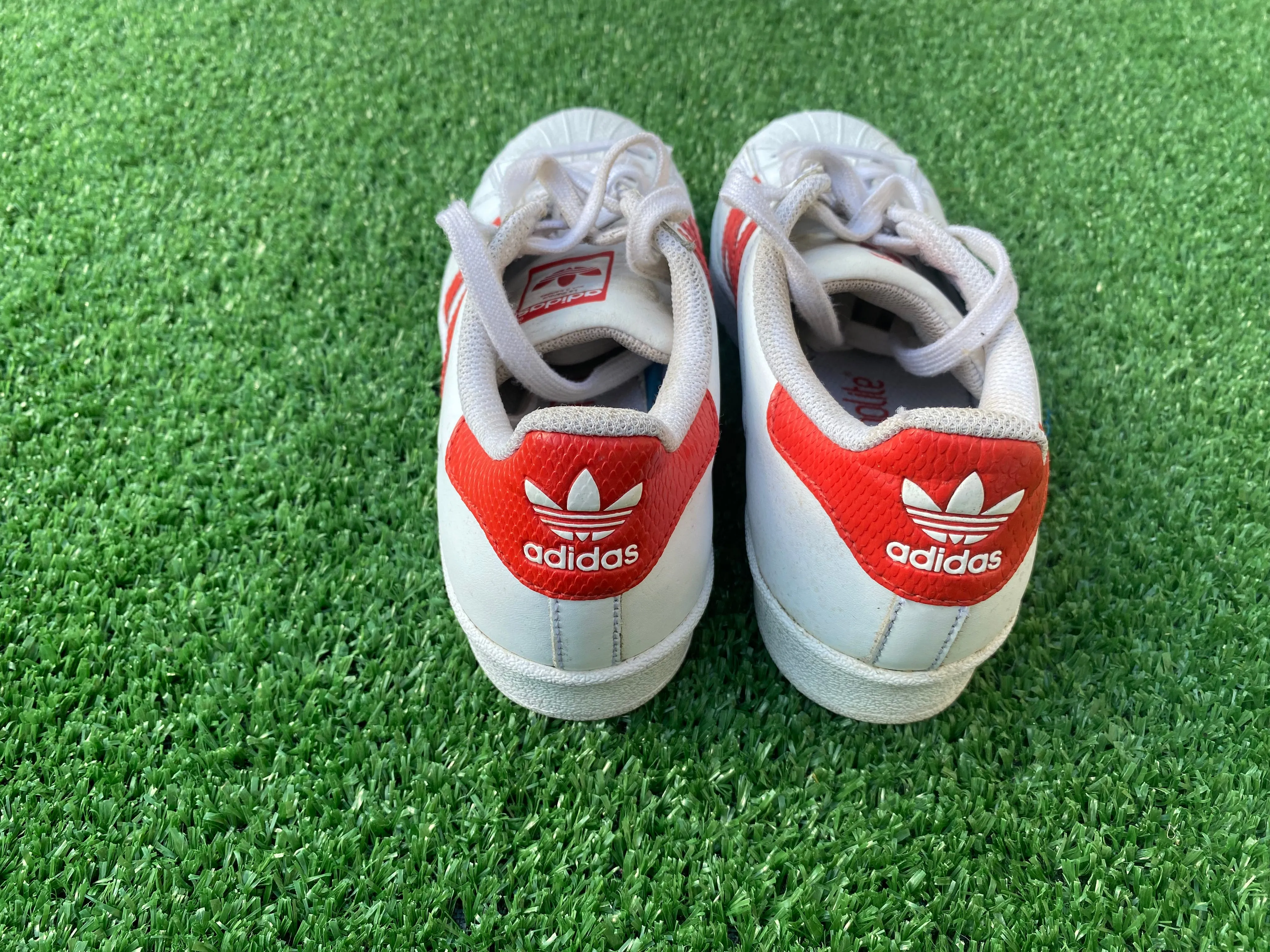Adidas Superstar Vintage Trainers / Shoes / Sneakers Youths Adult UK Size 4.5 EU Size 37.5