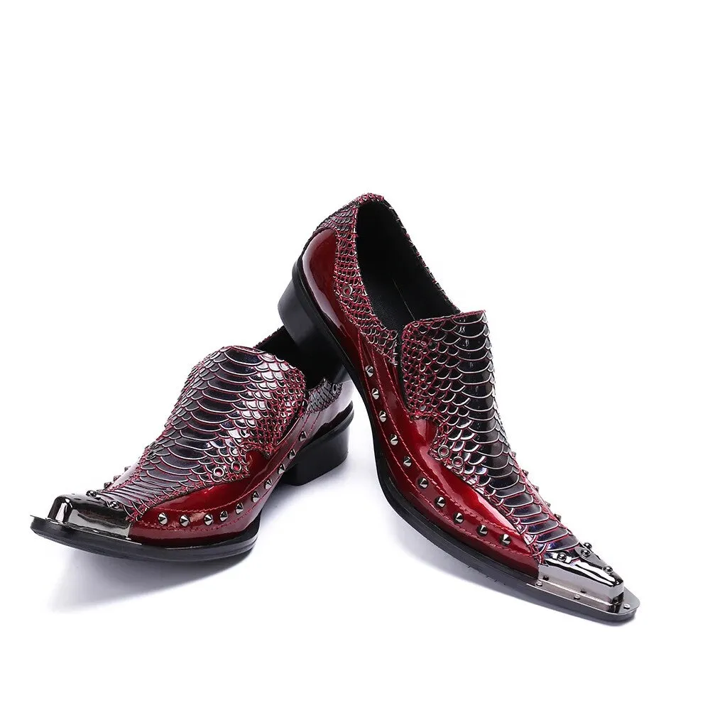 Black patent leather fashion business dress shoes