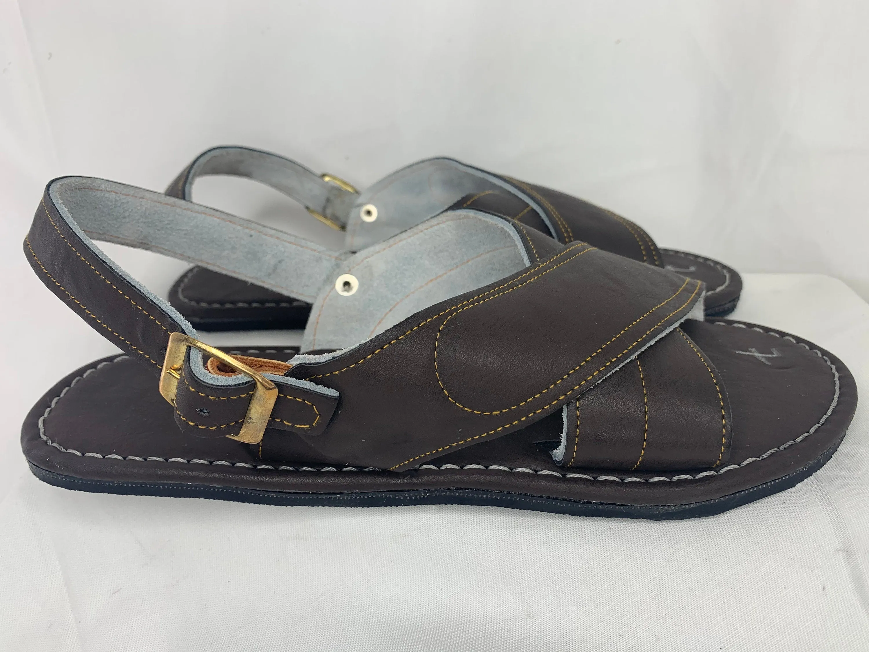MENS LEATHER 2 STRAP brown mexican sandals with tire sole Size 7
