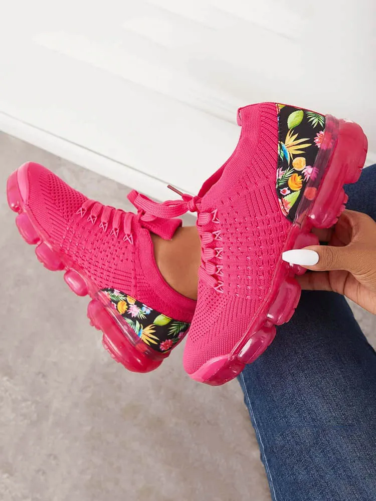 Simple and breezy Sneakers